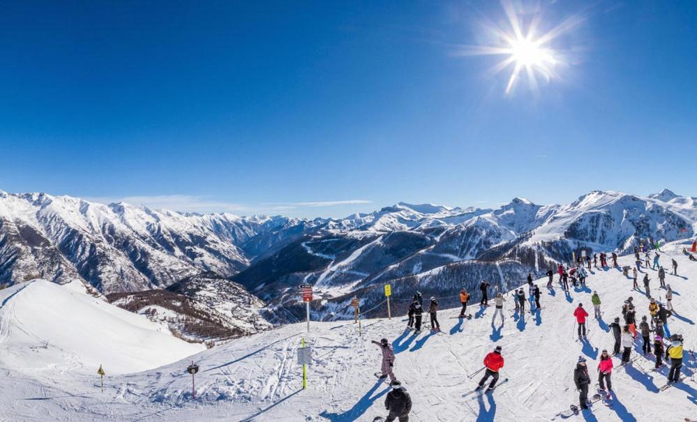 Apartment Tres Agreable Proche De Auron *
